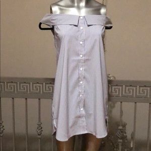 New off shoulder flowly dress 🥰